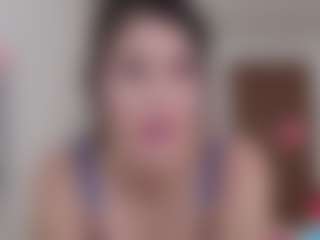 Live cam show with bigboobiebabe - Ass Bouncing on livesuperchat.net