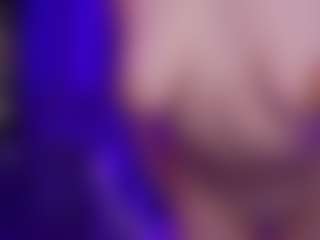 Cherry's Live Sex Cam Show