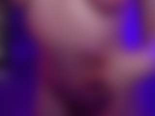 Cherry's Live Sex Cam Show