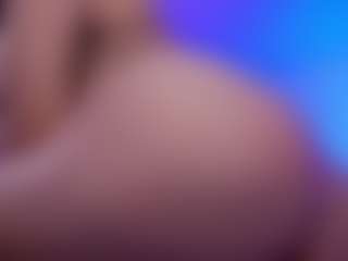 Live cam show with Cherry - Athletic Strip on Camsoda.co
