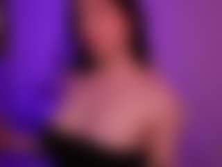 Live cam show with Cherry - Big Ass Latina on TeamSkeetLive