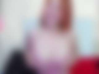 Live cam show with victoria-lorens - Smoking on Free Soda