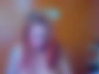 Live cam show with victoria-lorens - Tease Curvy on Fit Hotties