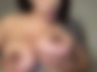 Pregnant Persian Princess's Live Sex Cam Show