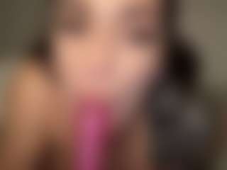 Pregnant Persian Princess's Live Sex Cam Show