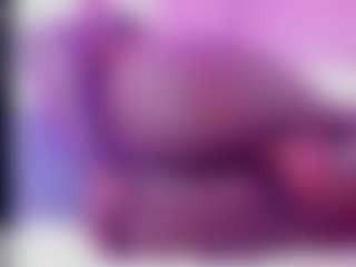 alison-daniels MILF webcam performer live streaming