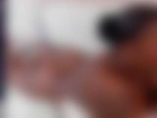Live cam show with alison-daniels - Striptease MILF on Porn Luv