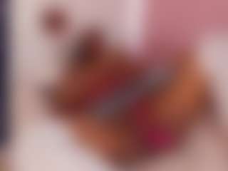 Live cam show with alison-daniels - Oil on Sweet Sext