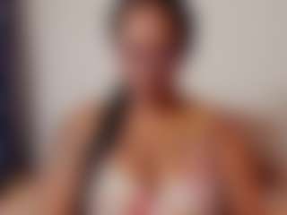 Live cam show with alison-daniels - Striptease MILF on camwithhim.com