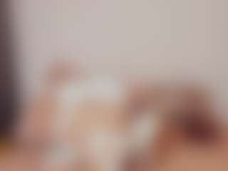 Live cam show with alison-daniels - Public on Camsoda