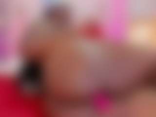 Live cam show with alison-daniels - Shaved Pussy on Camsoda