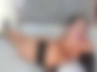 Live cam show with kendalljoy - Toys on Chatstar
