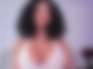 NINAGOLD's Live Sex Cam Show