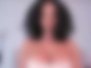 NINAGOLD's Live Sex Cam Show