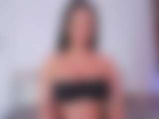 Live cam show with NINAGOLD - Ebony on CamwithHer | colombia