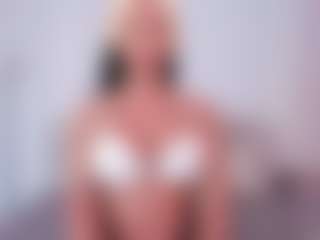 NINAGOLD's Live Sex Cam Show