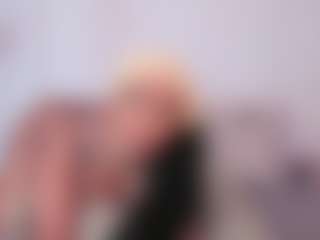 NINAGOLD's Live Sex Cam Show