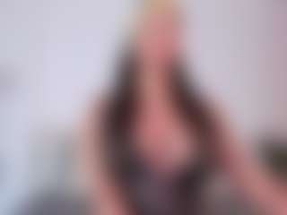 NINAGOLD's Live Sex Cam Show