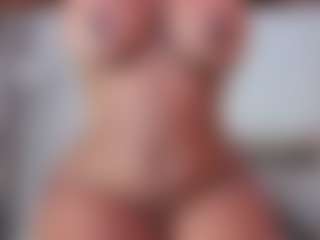 NINAGOLD's Live Sex Cam Show