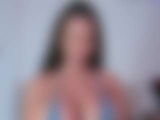 NINAGOLD's Live Sex Cam Show