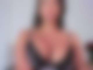 NINAGOLD's Live Sex Cam Show