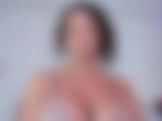 NINAGOLD's Live Sex Cam Show