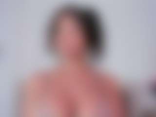 NINAGOLD's Live Sex Cam Show