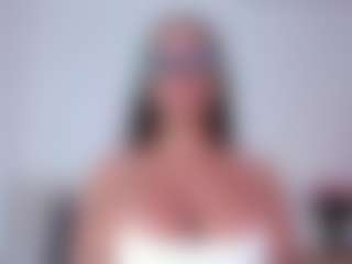 NINAGOLD's Live Sex Cam Show