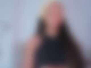 NINAGOLD's Live Sex Cam Show