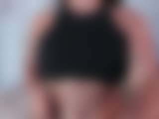 Live cam show with NINAGOLD - Spank Curvy on Camversity