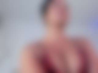 Live cam show with NINAGOLD - American Petite on Mixed Magazine Live | colombia