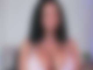 NINAGOLD's Live Sex Cam Show