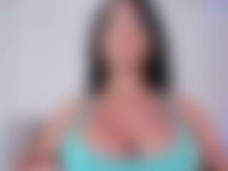 NINAGOLD's Live Sex Cam Show