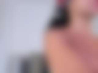 NINAGOLD's Live Sex Cam Show