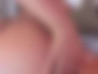 Live cam show with NINAGOLD - Nympho on Camsoda