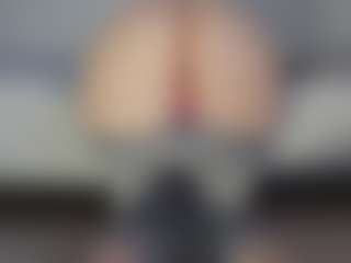 Live cam show with angelinaloves - MILF on SquirtSoMuch
