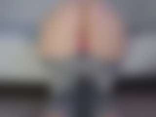 angelinaloves's Live Sex Cam Show
