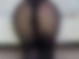 angelinaloves's Live Sex Cam Show