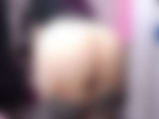 Genny Rock MILF webcam performer live streaming