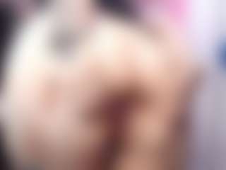 Live cam show with Genny Rock - Mistress on mypornchat.com