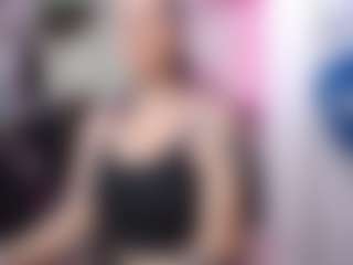 Live cam show with Genny Rock - Handjob on Camsoda