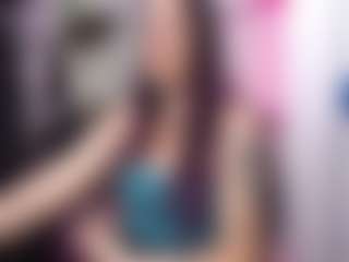 Live-camshow met Genny Rock - Smoke op Camsoda