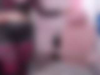 Live cam show with Genny Rock - Thick on Soda Cam
