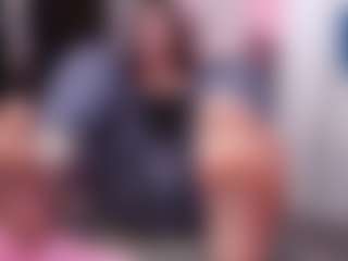 Live cam show with Genny Rock - Shaved Pussy Mature on pussylord.com