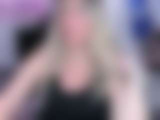 Live cam show with Genny Rock - Smoke on Camsoda