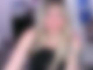 Live cam show with Genny Rock - Bikini on xxxlivecams.org