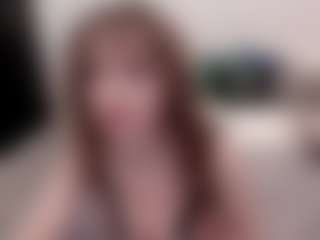 Live cam show with sophialinn - Striptease Granny on Camiplay Live