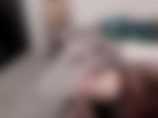 Live cam show with sophialinn - Thong on LiveSexCams6