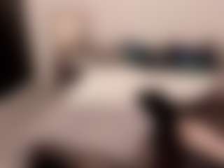 Live cam show with sophialinn - Average on Chatstar