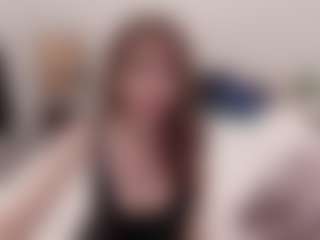 Live cam show with sophialinn - Spy Granny on Camsoda